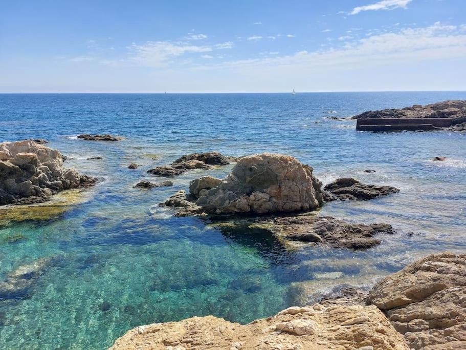 Charmant Mazet - Plage A Pied Saint-Peire-sur-Mer Exterior photo